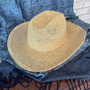 Elegant Beige Women's Straw Hat